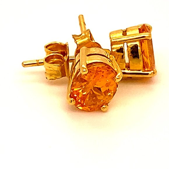 Mandarin Spessartine 2.50ct 18K Gold Earrings - Picture 4 of 7